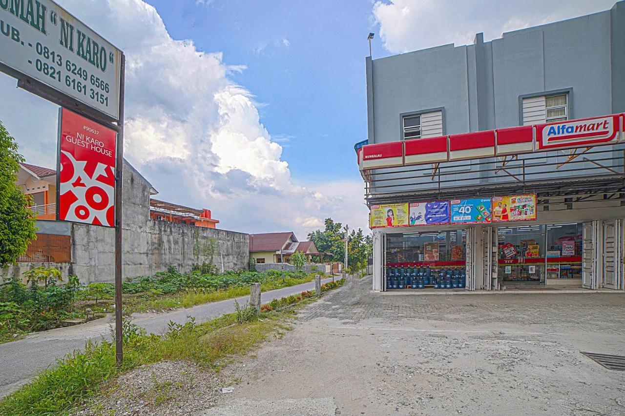 Oyo 90637 Rumah Ni Karo Medan Exteriér fotografie