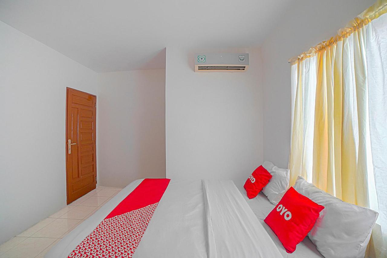 Oyo 90637 Rumah Ni Karo Medan Exteriér fotografie