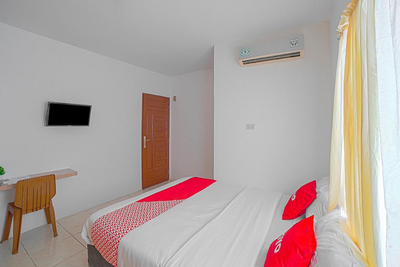 Oyo 90637 Rumah Ni Karo Medan Exteriér fotografie