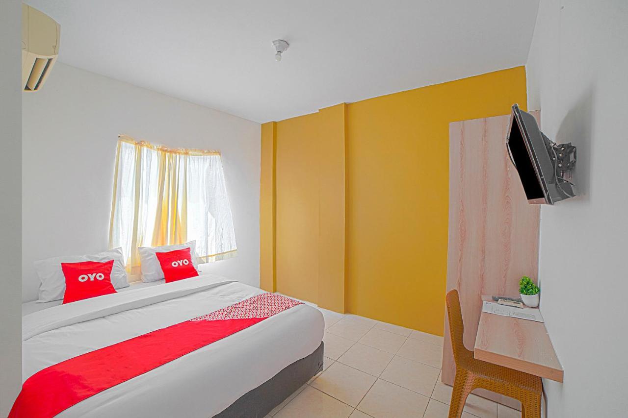 Oyo 90637 Rumah Ni Karo Medan Exteriér fotografie
