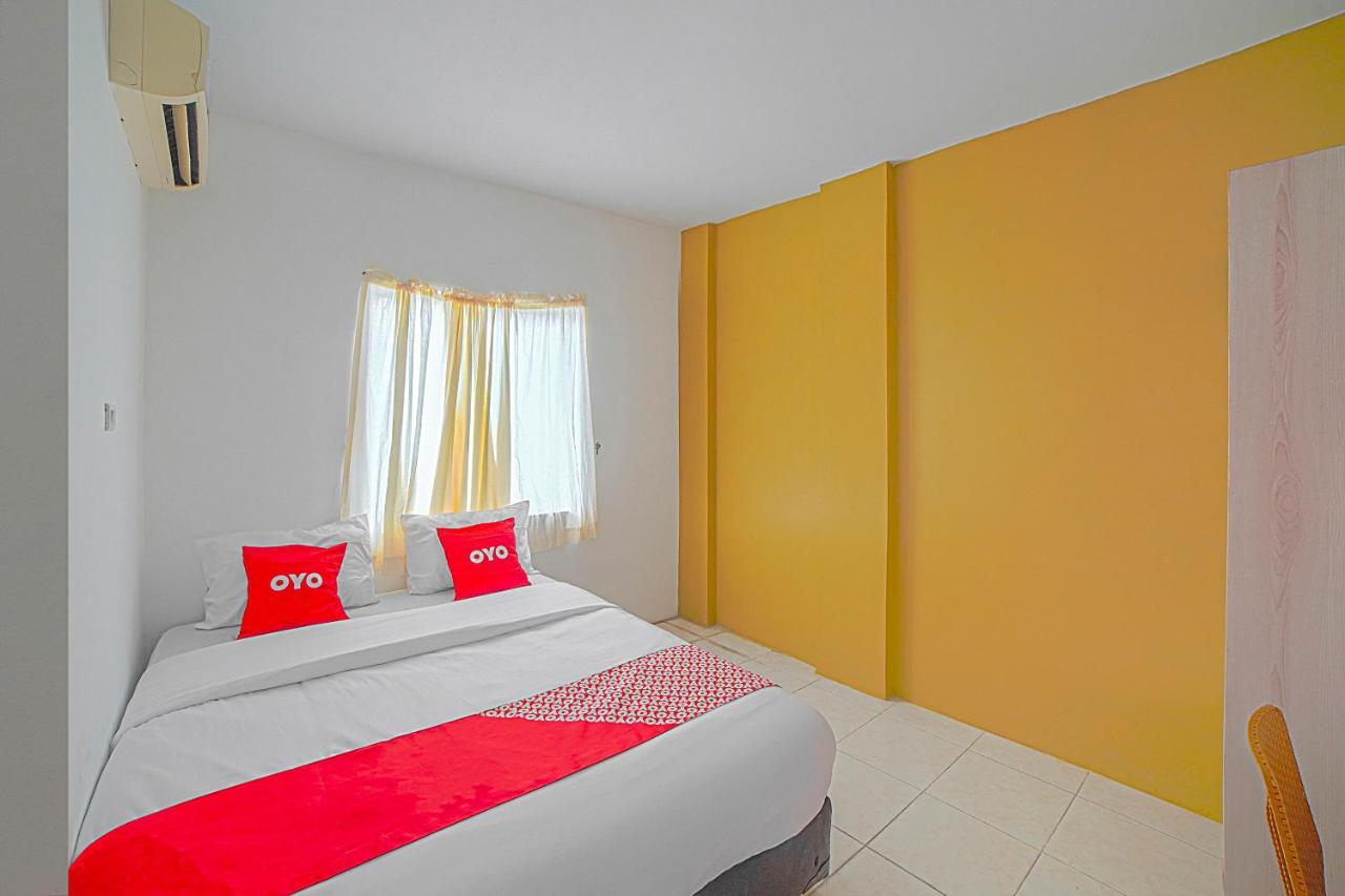 Oyo 90637 Rumah Ni Karo Medan Exteriér fotografie